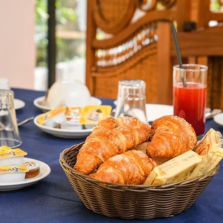 Hotel Maremonti 3*