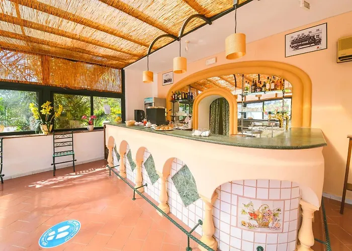 Maremonti فندق 3*